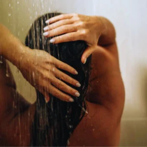 How to Properly Wash Your Hair